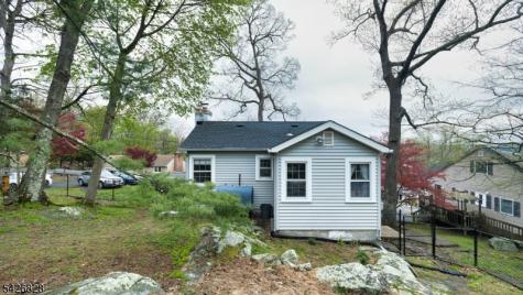 36 Wildwood Shores Drive Hopatcong NJ 07843