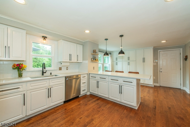 8 Southview Road Randolph NJ 07869
