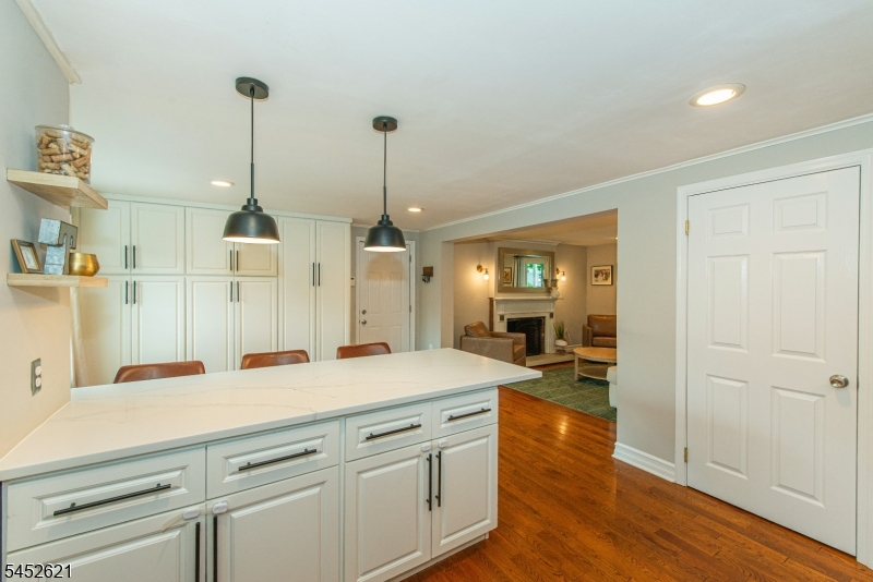 8 Southview Road Randolph NJ 07869