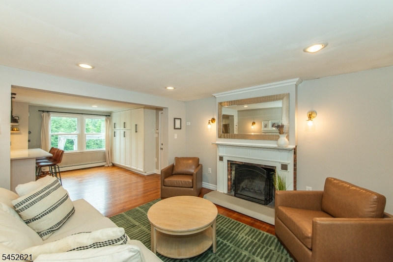 8 Southview Road Randolph NJ 07869