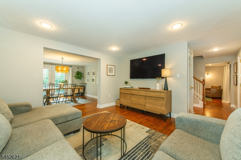 8 Southview Road Randolph NJ 07869