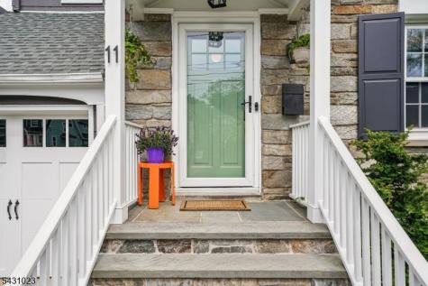 11 Kendal Avenue Maplewood NJ 07040