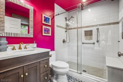 11 Kendal Avenue Maplewood NJ 07040
