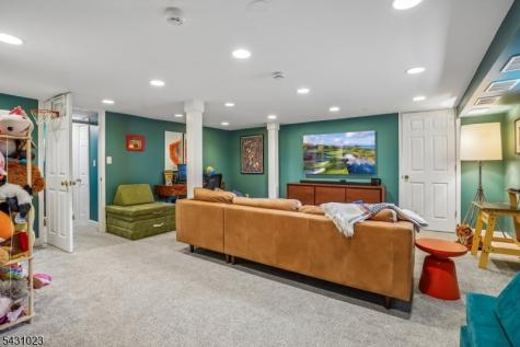 11 Kendal Avenue Maplewood NJ 07040