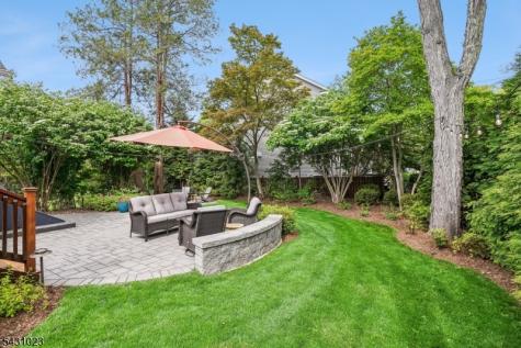 11 Kendal Avenue Maplewood NJ 07040