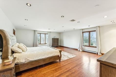 662 Foothill Road Bridgewater NJ 08807