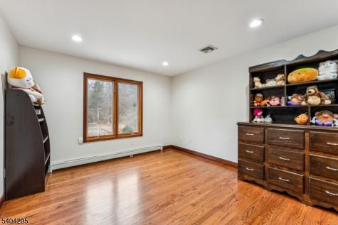 662 Foothill Road Bridgewater NJ 08807