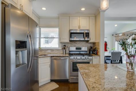 1341 Lincrest Terrace Union NJ 07083
