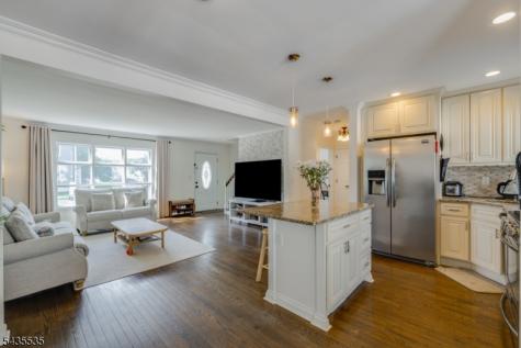 1341 Lincrest Terrace Union NJ 07083
