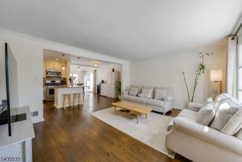 1341 Lincrest Terrace Union NJ 07083