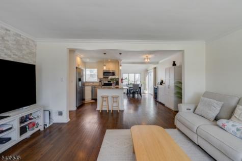 1341 Lincrest Terrace Union NJ 07083