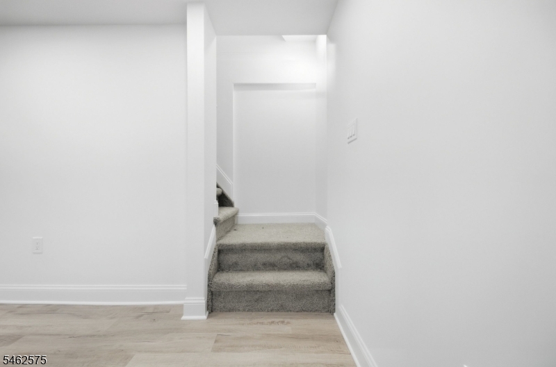 154 Oakmanor Parkway South Plainfield NJ 07080