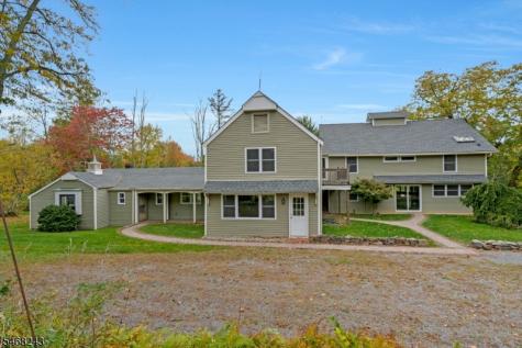 39 Still Hollow Road Tewksbury NJ 08833