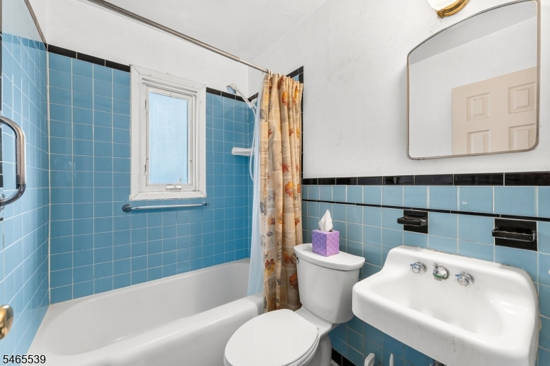 37 Leeds Drive South Plainfield NJ 07080