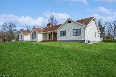 30 Claridge Lane Raritan NJ 08822