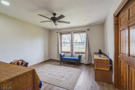 30 Claridge Lane Raritan NJ 08822
