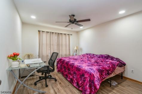 30 Claridge Lane Raritan NJ 08822