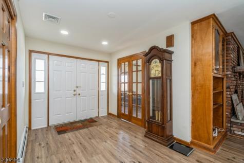 30 Claridge Lane Raritan NJ 08822