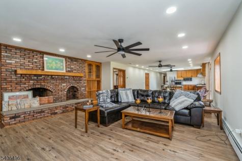 30 Claridge Lane Raritan NJ 08822