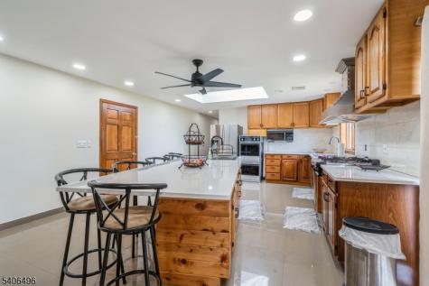 30 Claridge Lane Raritan NJ 08822