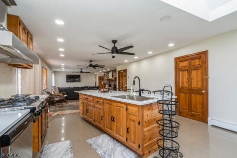 30 Claridge Lane Raritan NJ 08822
