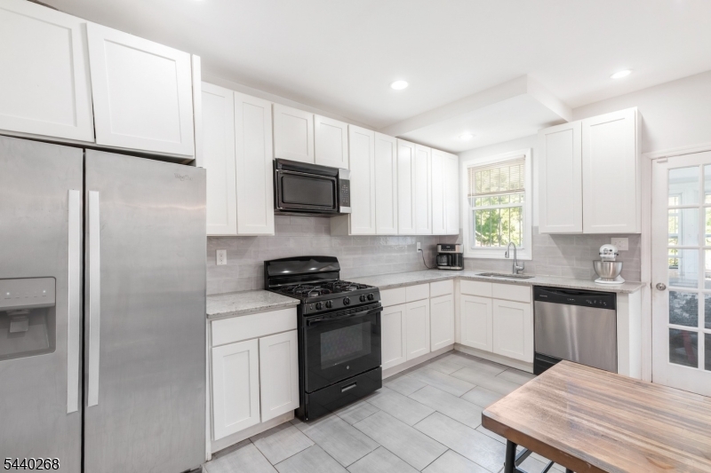 158 S Clinton Street East Orange NJ 07018