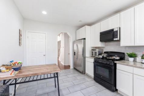 158 S Clinton Street East Orange NJ 07018