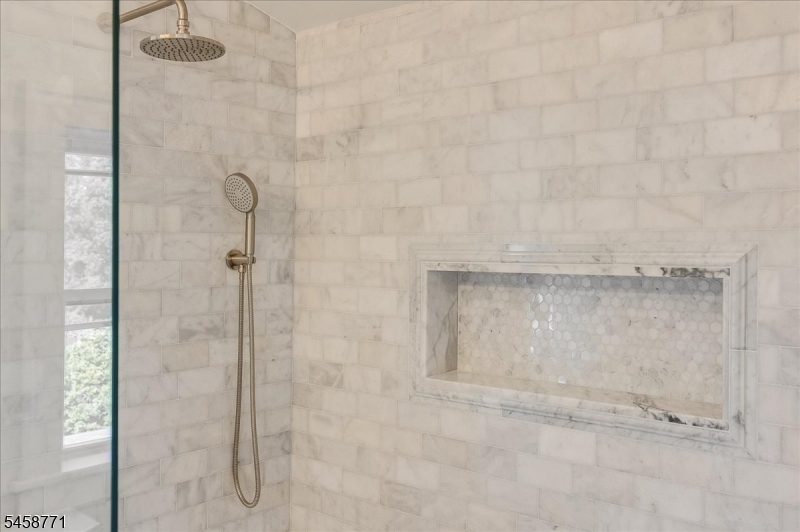7 Hazelwood Road Bloomfield NJ 07003