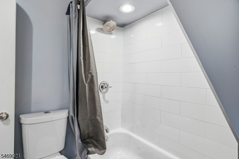 104 Brighton Avenue Kearny NJ 07032