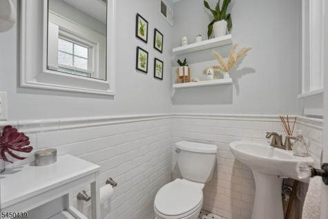 14 Byrne Road West Orange NJ 07052