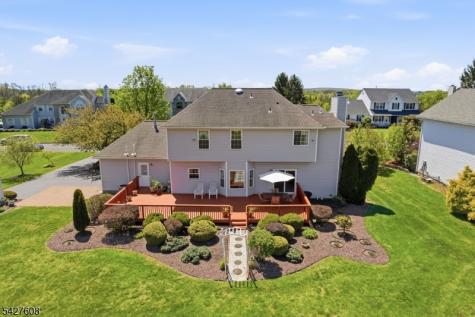 14 Zeller Drive Franklin NJ 08873