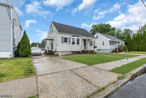 15 Winston Drive Woodbridge NJ 07095