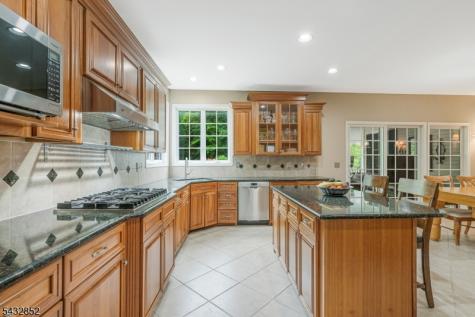 8 Yohn Drive Bridgewater NJ 08807