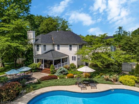 8 Yohn Drive Bridgewater NJ 08807