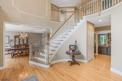 8 Yohn Drive Bridgewater NJ 08807