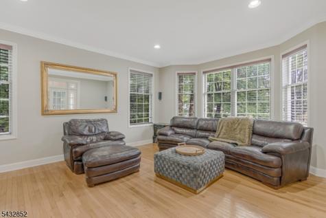 8 Yohn Drive Bridgewater NJ 08807