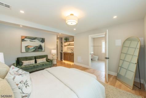 43 Alexander Avenue Montclair NJ 07043