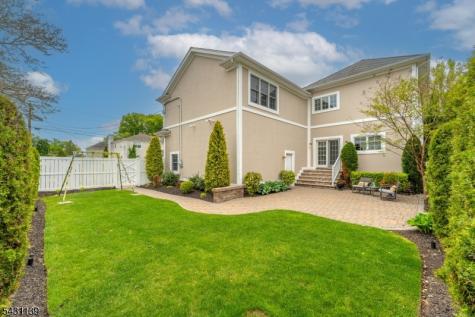 152 Boulevard Kenilworth NJ 07033