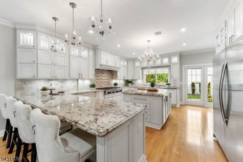 152 Boulevard Kenilworth NJ 07033