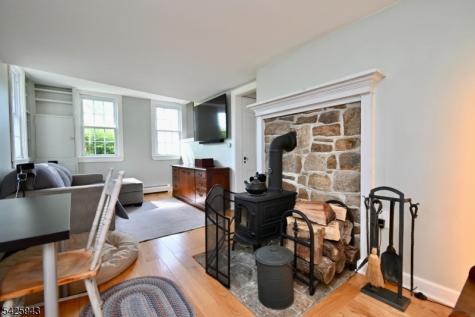 153 Parker Road Washington NJ 07853