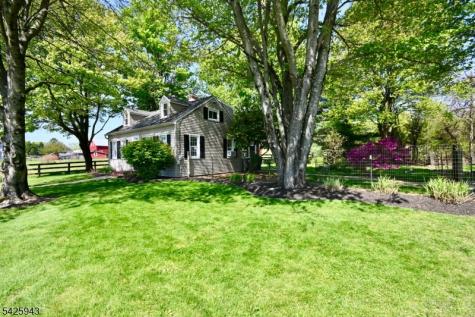 153 Parker Road Washington NJ 07853