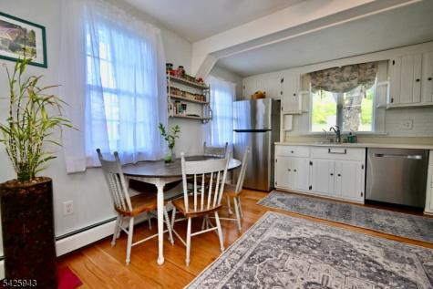 153 Parker Road Washington NJ 07853