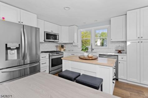 240 Beech Avenue Garwood NJ 07027