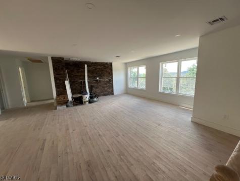 1528 Glenwood Road (Route 565) Vernon NJ 07461