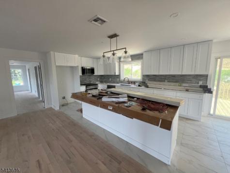 1528 Glenwood Road (Route 565) Vernon NJ 07461