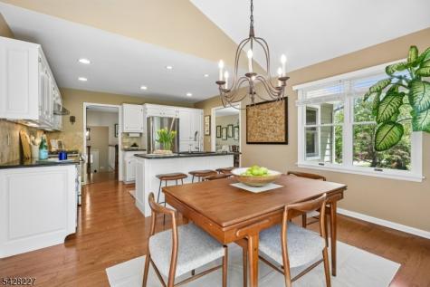 57 Ambar Place Bernardsville NJ 07924