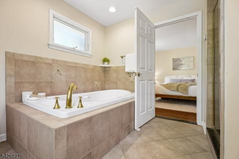 57 Ambar Place Bernardsville NJ 07924