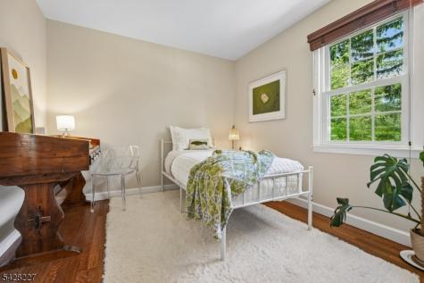57 Ambar Place Bernardsville NJ 07924