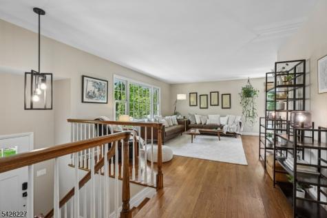 57 Ambar Place Bernardsville NJ 07924