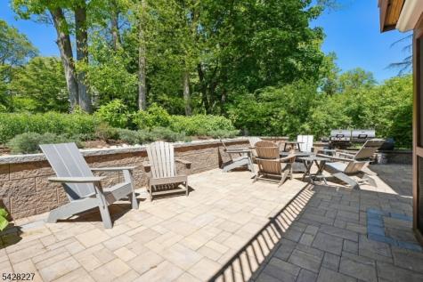57 Ambar Place Bernardsville NJ 07924
